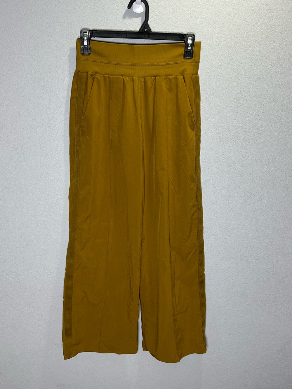 Athleta women’s Nolita Wide-Leg  in Mustard Gold